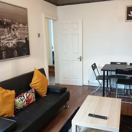 South Shield'S Hidden Gem Garnet 3 Bedroom Apartment Sleeps 6 Guests South Shields Exterior photo